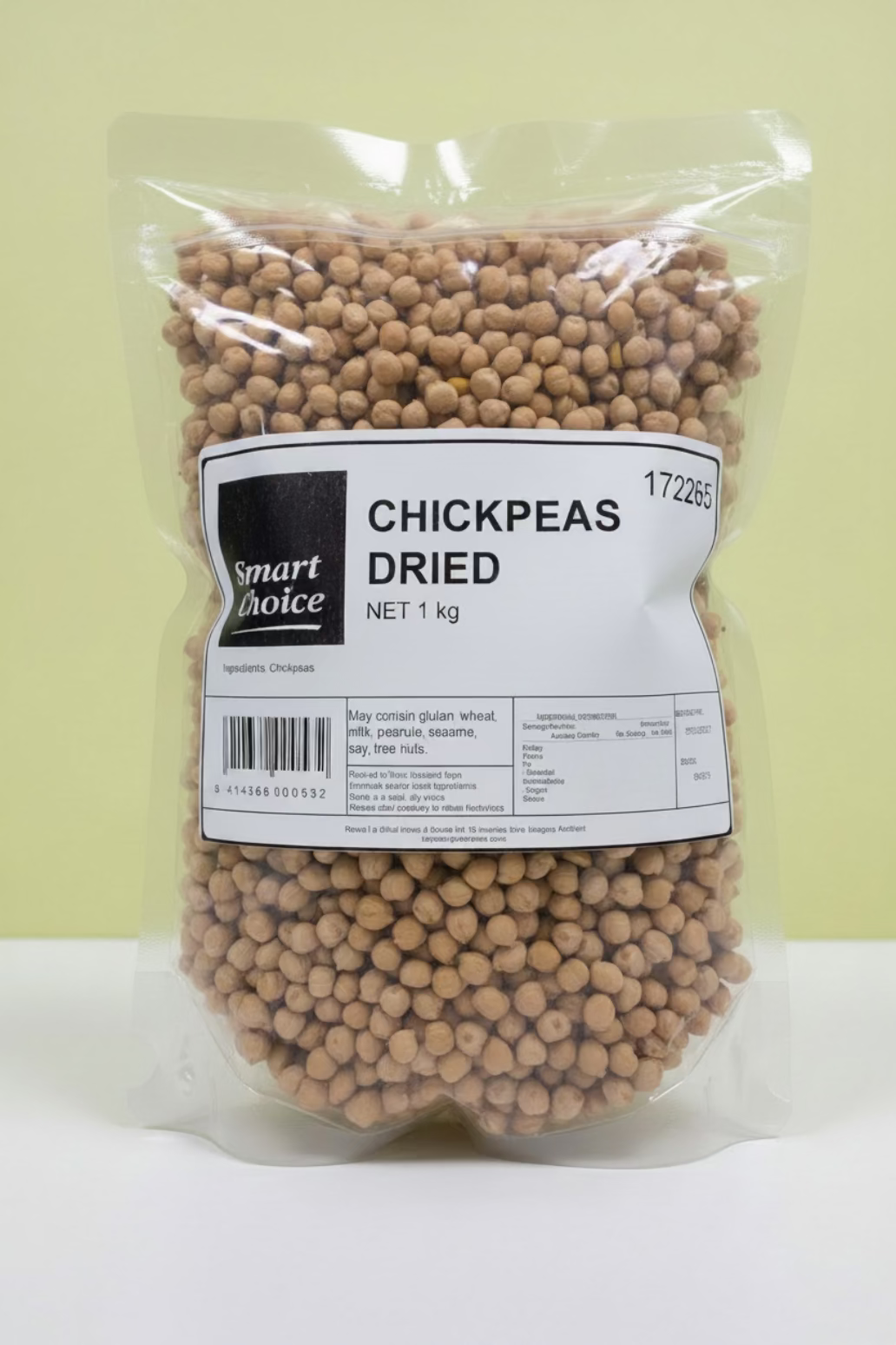 Bag of Smart Choice Dried Chickpeas with a 'Smart Choice' label on a white background