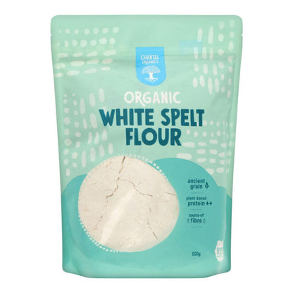 Packaging of Chantal White Spelt Flour, showing the product name and a window displaying the flour.